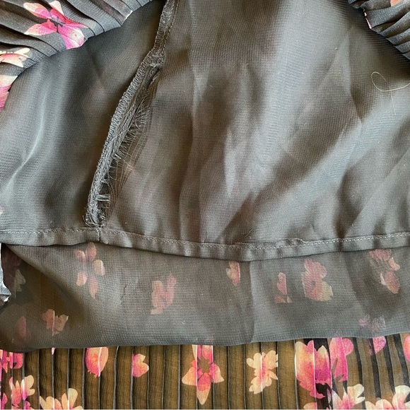 Forever21 Black Pleated Floral Pink and White Strapless Mini Dress in Size Small - Picture 10 of 12